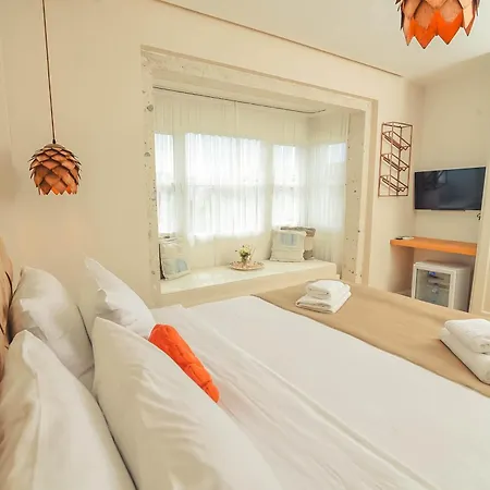 Zeyhouse Hotel